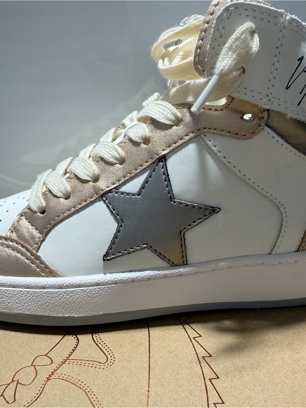 Vintage Havana White, Beige and Gray High-Top Sneakers with Star Accent